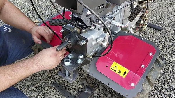 Как подготовить мотоблок к работе после зимы?