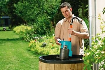 Бочковой насос для полива