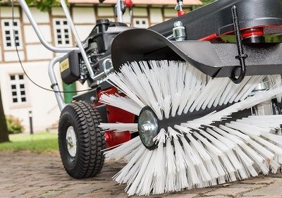 Подметальные машины Limpar