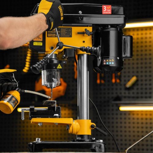 Станок сверлильный DDM-350L, 350 Вт, 13 мм, 5 ск., лазер, настольный Denzel-Tehinstrument