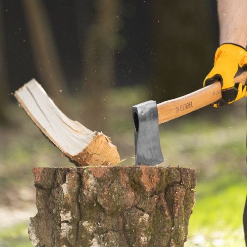 Топор кованый, 1130 г, американский тип, буковая рукоятка, 430мм, EFP Denzel-Tehinstrument