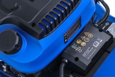 Самоходная бензиновая газонокосилка Hyundai L 4610SE с электростартером-Tehinstrument