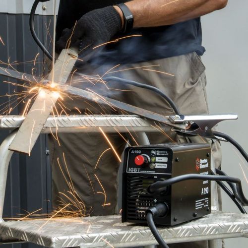 Аппарат электродной сварки, инвертор QUATTRO ELEMENTI A 190-Tehinstrument