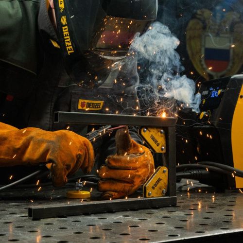 Набор из 4 магнитных фиксаторов для сварочных работ Denzel-Tehinstrument