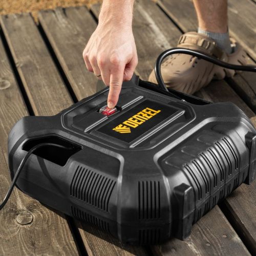 Компрессор воздушный DENZEL DL1100, с набором аксессуаров-Tehinstrument