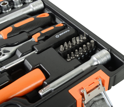 Набор инструментов, 1/2", 1/4", CrV, пластиковый кейс 76 предмета Вихрь-Tehinstrument