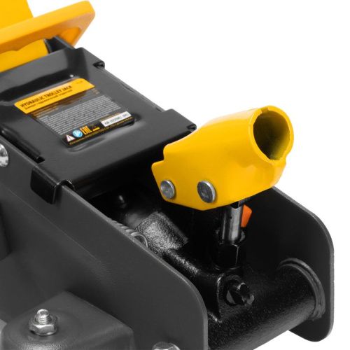 Домкрат гидравлический подкатной с фиксатором, 2,8 т, 135-385 мм Denzel-Tehinstrument