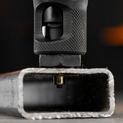 Заклепки резьбовые, стальные, оцинкованные, М3, пластиковый кейс, 200 шт. Denzel-Tehinstrument