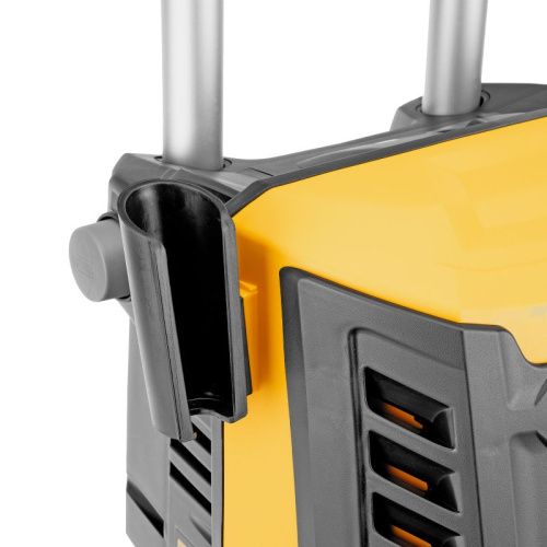 Моечная машина высокого давления R-180, 2200 Вт, 180 бар, 380 л/ч, колесная// Denzel-Tehinstrument