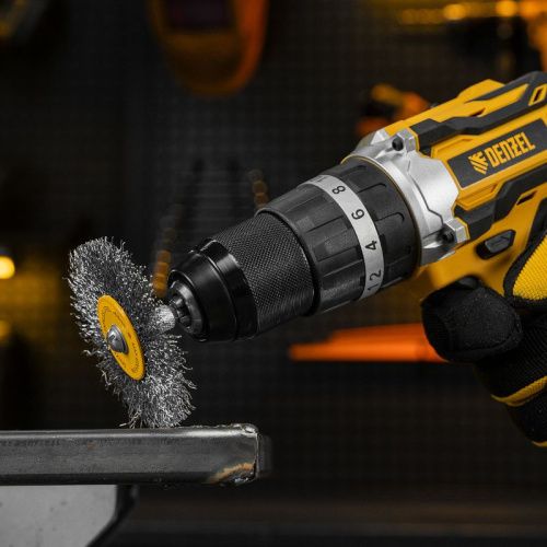 Набор щеток для дрели, 5 Плоских 25-38-50-63-75 мм, шпилька, нерж. вит. проволока Denzel-Tehinstrument