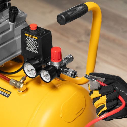 Компрессор воздушный, прямой привод DC1500/50, 1.5 кВт, 50 литров, 220 л/мин Denzel-Tehinstrument