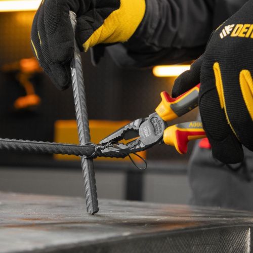 Плоскогубцы комбинированные, диэлектрические трехкомпонентные рукоятки до 1000 В, 180 мм Denzel-Tehinstrument