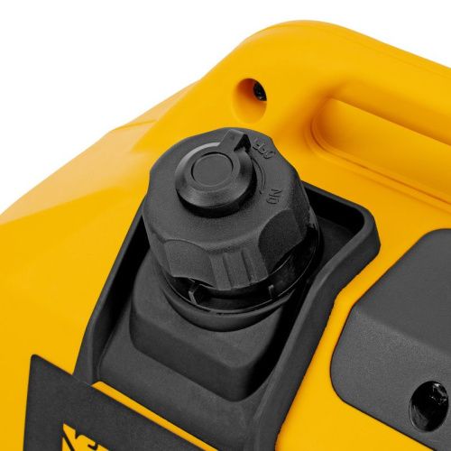 Генератор инверторный GS-1100iS, 1,1 кВт, 230 В, закрытый корпус, ручной старт DENZEL-Tehinstrument