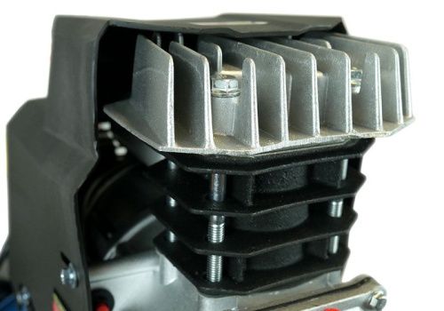 Компрессор воздушный масляный  Sturm AC93150P, 2кВт, 340л/мин, ресивер 50л, Professional-Tehinstrument