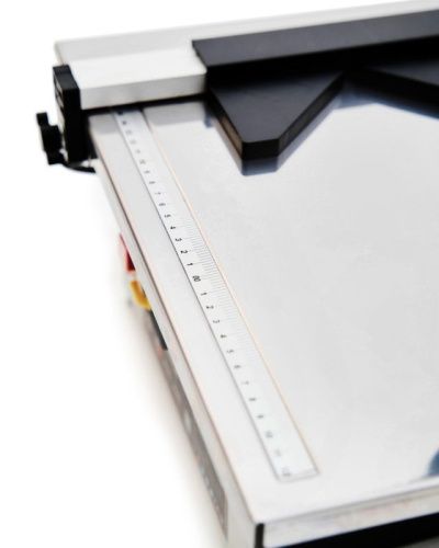 Плиткорез электрический Helmut FSC180-Tehinstrument