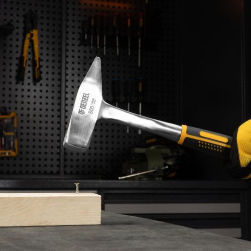 Молоток слесарный Denzel 800 г-Tehinstrument