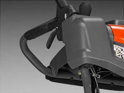 Бензиновый снегоуборщик Husqvarna ST 227P (снегоуборочная машина Хускварна ST227P)-Tehinstrument