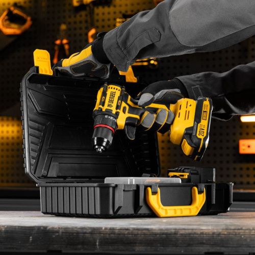 Бесщеточный аккумуляторный шуруповерт Denzel CDH-BL-20, Li-Ion, 20 В-Tehinstrument