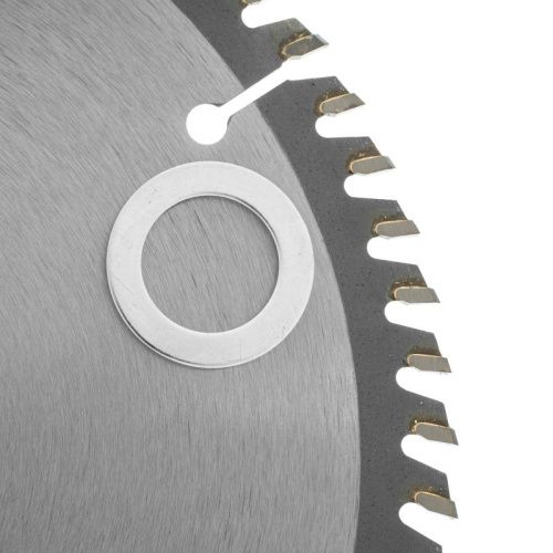 Пильный диск по ламинату ф210 х 30 мм, 64 зубьев Denzel-Tehinstrument
