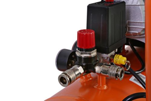 Компрессор воздушный масляный ВКС-9325С СОЮЗ, 2,4кВт, 410л/мин, 50л., прямой привод-Tehinstrument