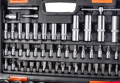 Набор инструментов, 1/2" , 1/4" , CrV, пластиковый кейс 94 предмета Вихрь-Tehinstrument