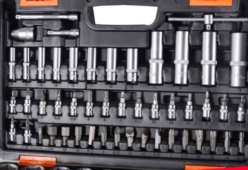 Набор инструментов, 1/2" , 1/4" , CrV, пластиковый кейс 94 предмета Вихрь-Tehinstrument