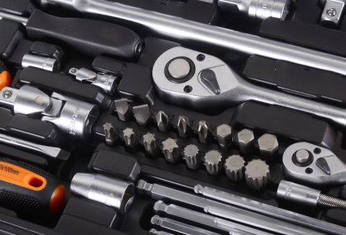 Набор инструментов, 1/2", 1/4", CrV, в кейсе 151 предмет Вихрь-Tehinstrument