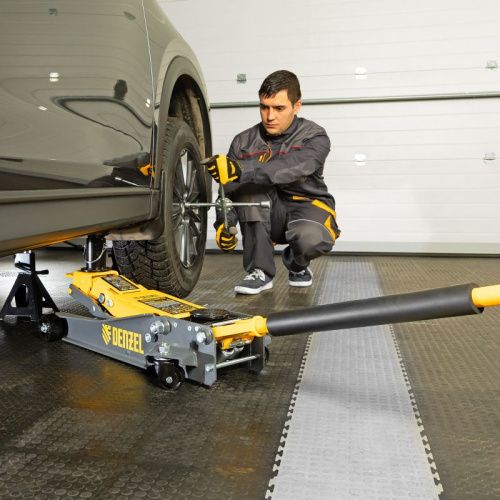 Домкрат гидравлический подкатной, 2/3 т, 98-770 мм, быстрый подъем, низ. подхват, проф, SUV Denzel-Tehinstrument