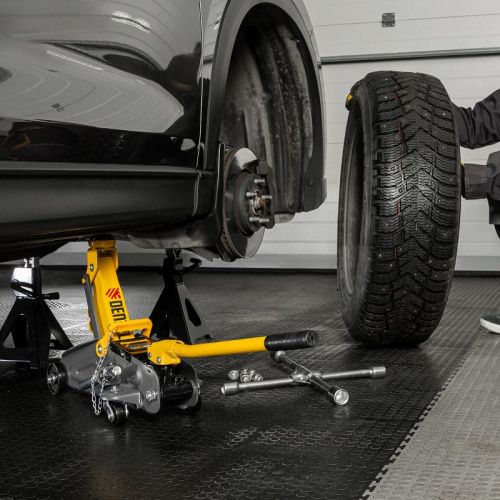 Домкрат гидравлический подкатной с фиксатором, 2 т, 130-330 мм, в кейсе Denzel-Tehinstrument