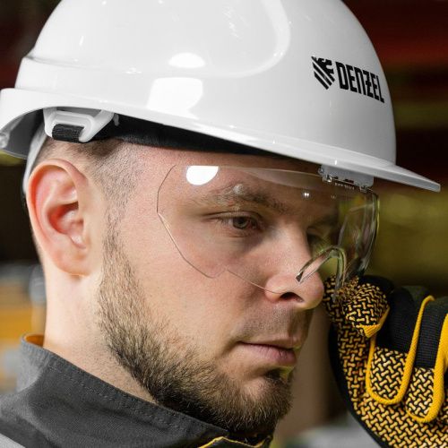 Каска защитная ударопр.«Форвард» (К-05)ABS/PC,комплект со встроен.очк.ОЧК-05 Форвард,белая Denzel-Tehinstrument