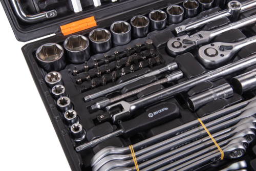 Набор инструментов, 1/2", 1/4", CrV, в кейсе 142 предм Вихрь-Tehinstrument