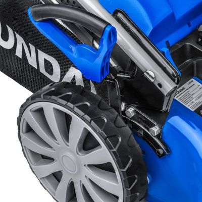 Самоходная бензиновая газонокосилка Hyundai L 4610SE с электростартером-Tehinstrument