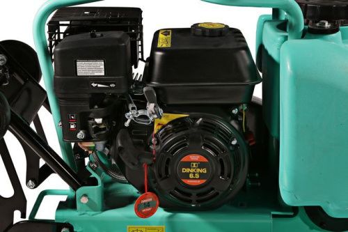 Виброплита бензиновая  Sturm PC8811DKW-Tehinstrument