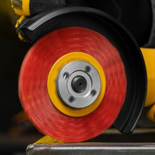 Щетка для УШМ, 100 мм, Плоская, нейлоновая щетина, посадка 22,2 мм Denzel-Tehinstrument