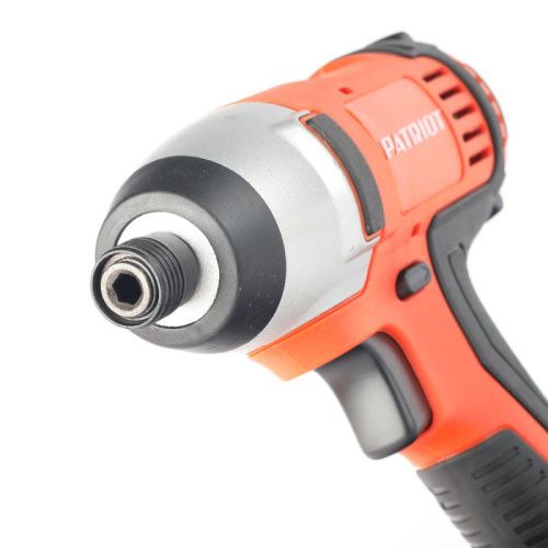 Винтоверт аккумуляторный Patriot BR 180 UES 1/4-Tehinstrument