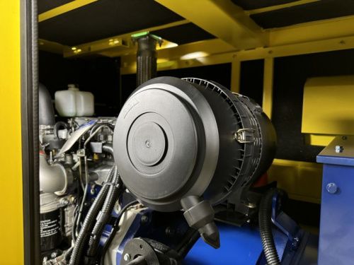 Дизельный генератор Vektor AD-100Y-T400 в шумозащитном кожухе-Tehinstrument