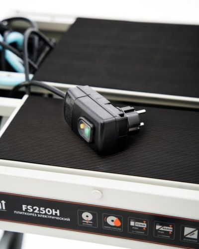 Плиткорез электрический Helmut FS250H-Tehinstrument