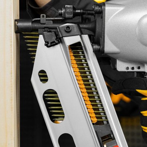 Гвозди для пнев. нейлера (крашен.), длина - 90 мм, диам. - 3,05 мм, 2000 шт. Denzel-Tehinstrument