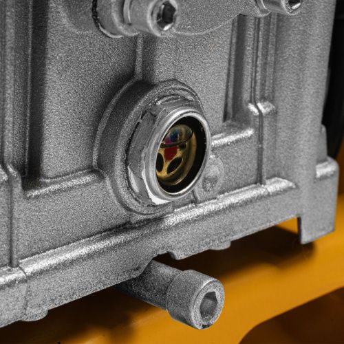 Компрессор воздушный ременной привод Denzel BCI 2200/100-Tehinstrument