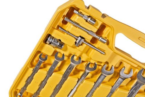 Набор инструментов универсальный 82 предмета Hanskonner-Tehinstrument