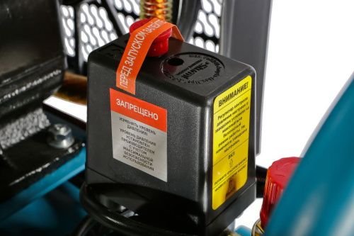 Компрессор воздушный масляный  Sturm AC93250B, 2,4кВт, 370 л/мин,50л,,ременной привод-Tehinstrument