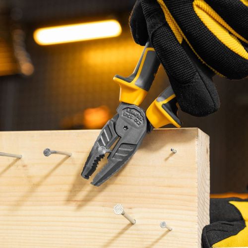 Плоскогубцы комбинированные 180 мм, трехкомпонентные рукоятки Denzel-Tehinstrument