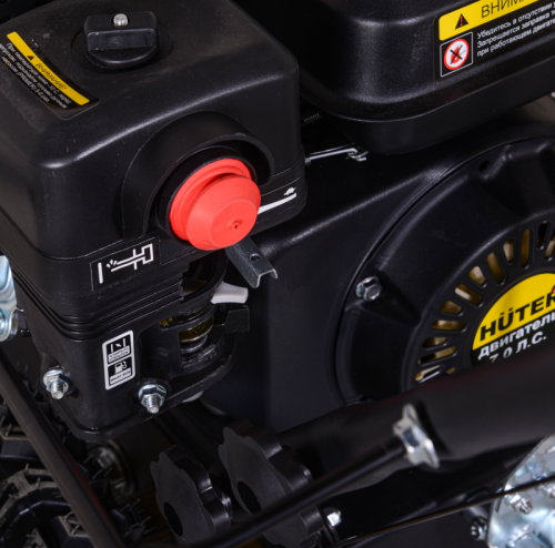 Снегоуборщик бензиновый Huter SGC 6,5-Tehinstrument