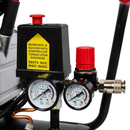 Компрессор поршневой масляный QUATTRO ELEMENTI KM 24-200-Tehinstrument