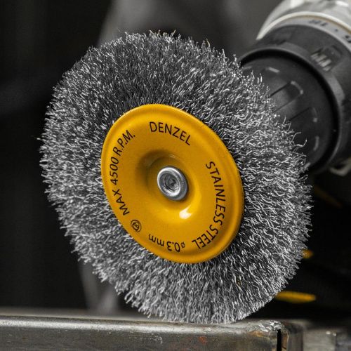Щетка для дрели 100 мм, Плоская, со шпилькой, нержавеющая витая проволока Denzel-Tehinstrument