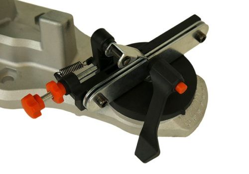 Станок для заточки пильных цепей BG6060  Sturm 250Вт, круг 104*3,2мм, литое основание, подсветка-Tehinstrument