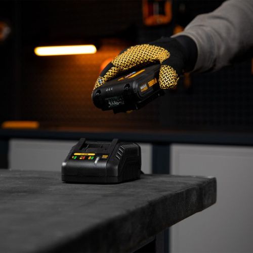 Батарея аккумуляторная IB-18-2.0, Li-Ion, 18 В, 2.0 А/ч Denzel-Tehinstrument