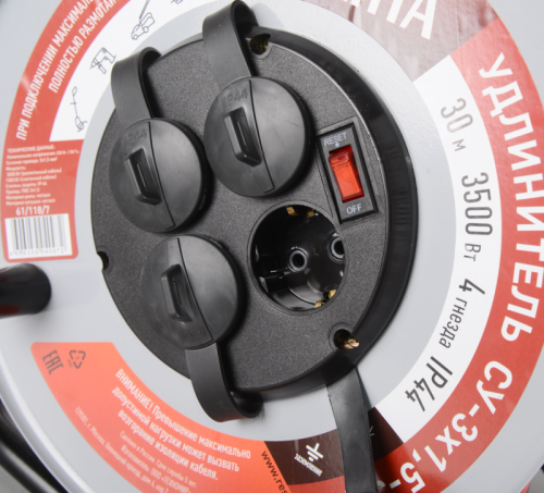 Удлинитель силовой на металлической катушке Ресанта СУ-3х1,5-30/3 (с выкл., 4 розетки, IP44)-Tehinstrument