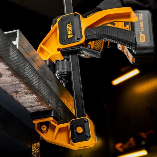 Струбцина F-образная, быстрозажимная, 300 х 80 мм, усиленный нейлоновый корпус Denzel-Tehinstrument