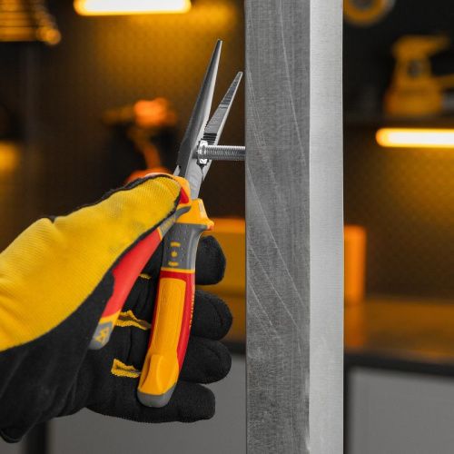 Длинногубцы прямые, диэлектрические рукоятки до 1000 В, трехкомпонентные рукоятки, 205мм Denzel-Tehinstrument